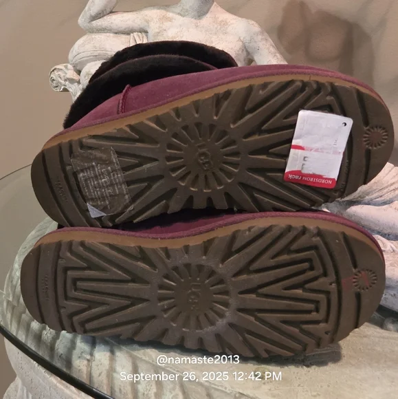 Ugg Limited Edition Fluff Mini Boots Shearling Fur Designer Fur Wool #186 - Picture 5 of 15